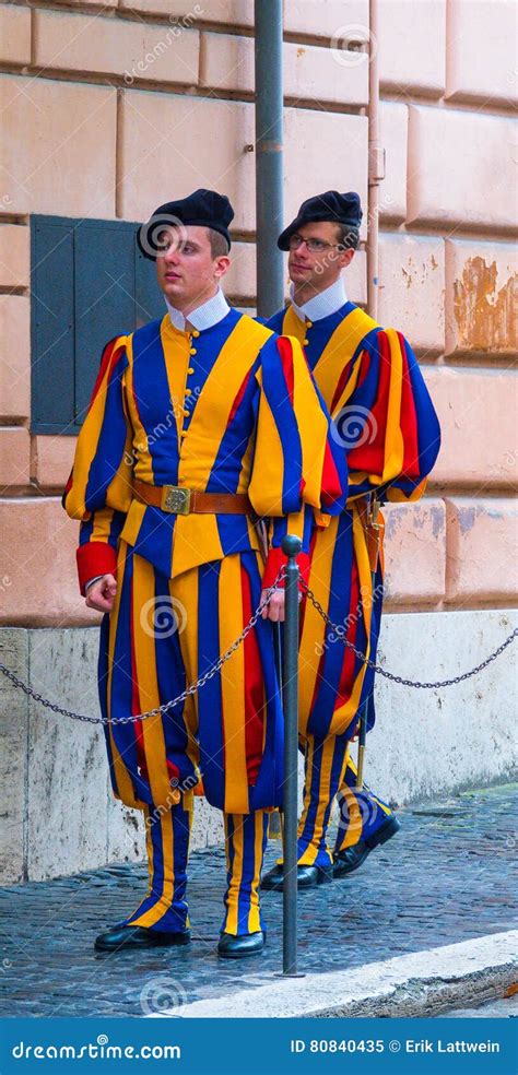 Famous Swiss Guard At Vatican City The Swiss Guards In Rome Editorial