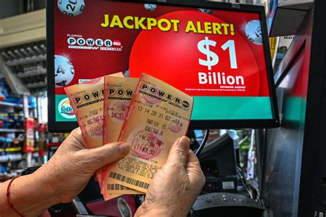 Los Angeles Resident Wins 1 765 Billion Powerball Jackpot Second