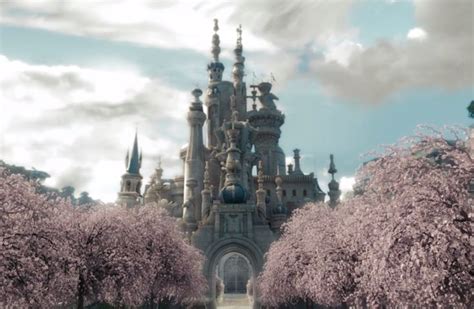 White Queen S Castle Alice In Wonderland Aesthetic Alice In