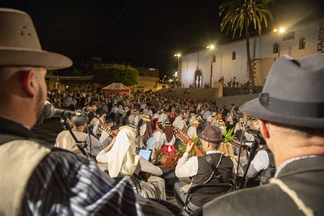 La plaza España de Adeje acoge este miércoles el tradicional Baile de Magos