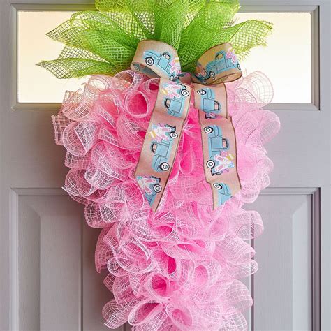 Easter Mesh Carrot Décor | Projects | Michaels
