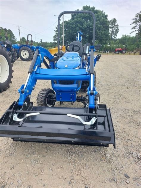 2022 New Holland Workmaster 25S Sub Compact Open Air 100LC Loade