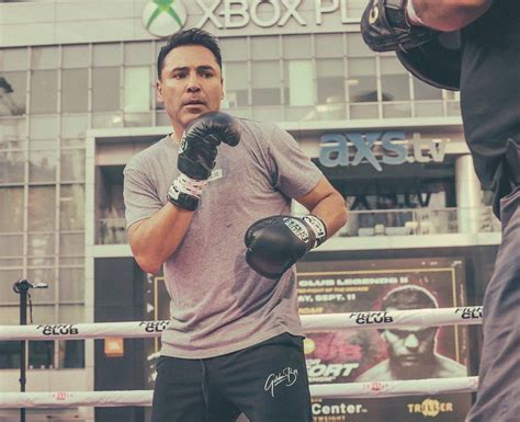 Oscar De La Hoya Hospitalized With Covid This Really Kicked My A