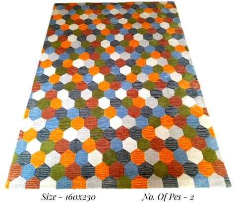 Multicolor Rectangular Hand Tufted Woolen Carpet For Floor Size