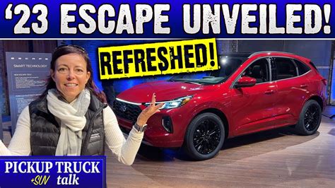 New Style And Tech 2023 Ford Escape First Look Walk Around Youtube