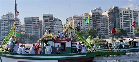 Festa de São Pedro reúne multidão em Niterói Cidade de Niterói