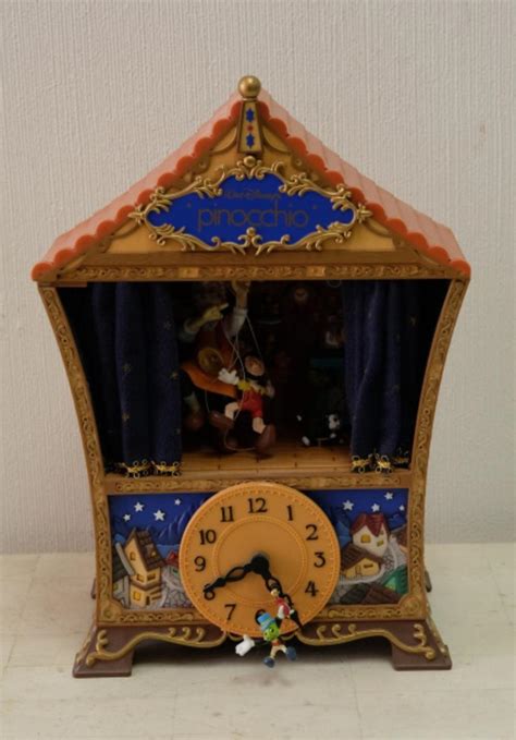 Lot - Pinocchio Musical Animated Deluxe Music Box Clock