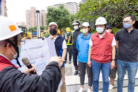 市政新聞 侯友宜視察汐止工建路道路下陷 修復工程力拚一週完工 新北市政府