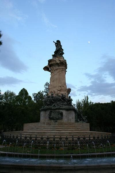 Plaza De Los Sitios Zaragoza