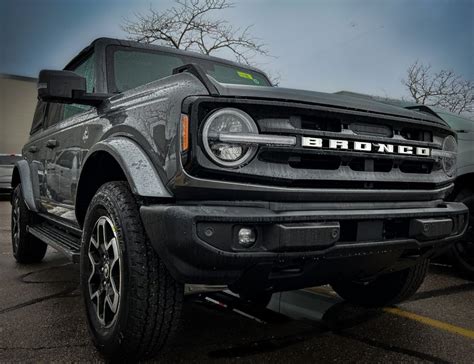 Explore The 2022 Ford Bronco Lineup And Available Packages Bill Brown Ford Livonia Michigan