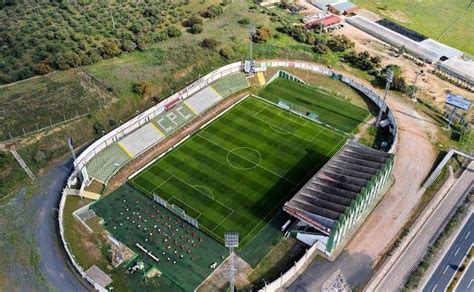 Salaya Ve Factible Levantar Las Cargas Del Estadio Pr Ncipe Felipe De