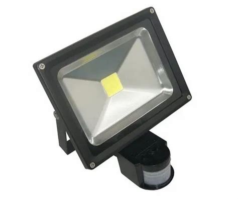 90 Degree Aluminium 30W LED Floodlight For Outdoor IP Rating IP40 At