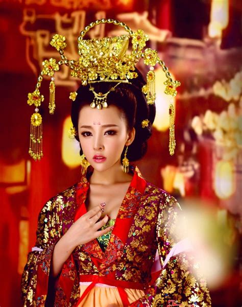 China Empress Dresses Carnival Costumes Dance Costumes Traditional