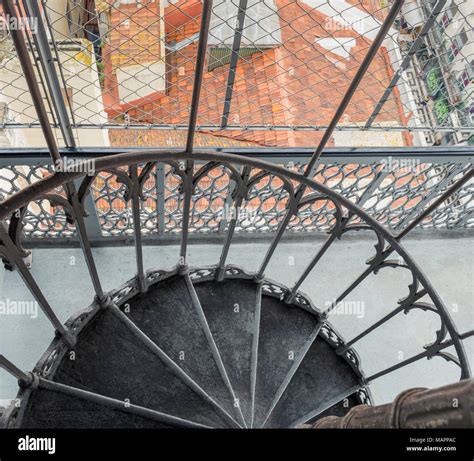 Lift Elevator Spiral Staircase Hi Res Stock Photography And Images Alamy