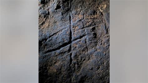 Make Worl Green Cave Carving May Be 1st Known Example Of Neanderthal