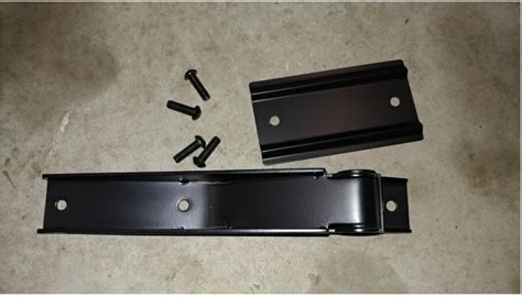 How To Install Rugged Ridge Tailgate Hinge Set Black 97 06 Wrangler