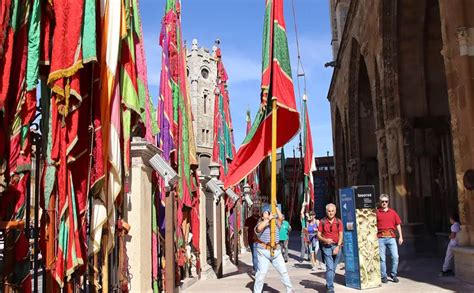 Le N Se Engalana Para El D A Grande De Las Fiestas De San Froil N