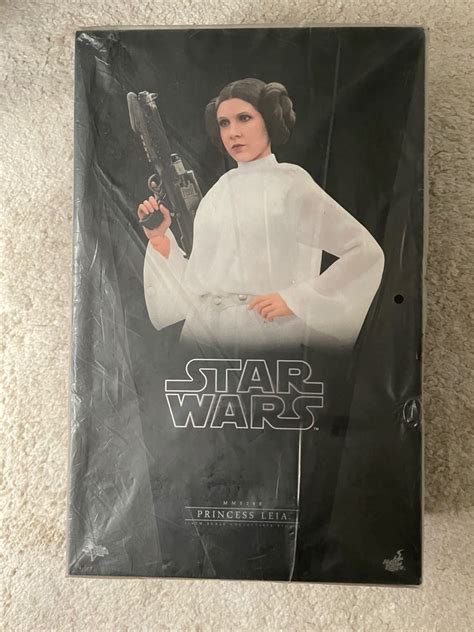 STAR WARS Hot Toys Princess Leia MMS298 Hobbies Toys Memorabilia Collectibles Vintage