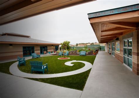 Silver Strand Elementary School Courtyard And Garden School Garden