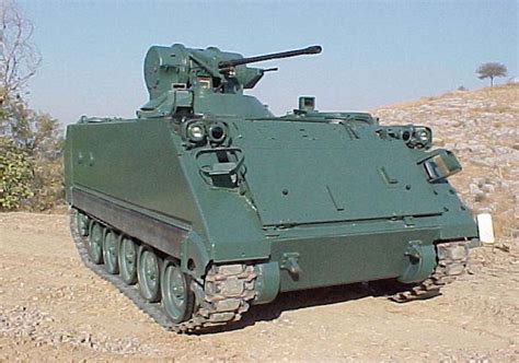 M113 Armored Personnel Carrier Apc