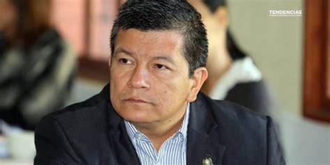 Manuel El Chino Flores Del Fmln Molesto Con La Poblaci N Salvadore A