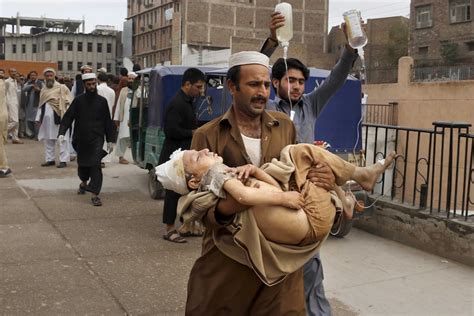 More Than 200 Killed As Powerful Earthquake Strikes North East Afghanistan Rocks Pakistan Abc