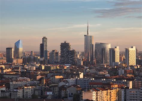 🔥 [30+] Milan City Wallpapers | WallpaperSafari