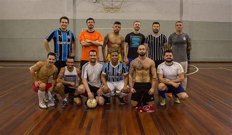 Campeonato de futebol gay reúne equipes no Rio de Janeiro