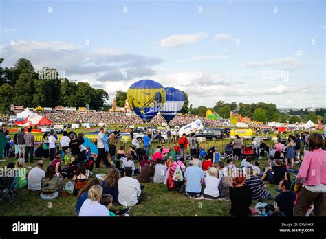 Bristol Balloon Fiesta Hi Res Stock Photography And Images Alamy