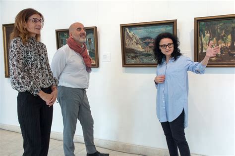 Градска художествена галерия-Варна/Varna City Art Gallery added a new ...