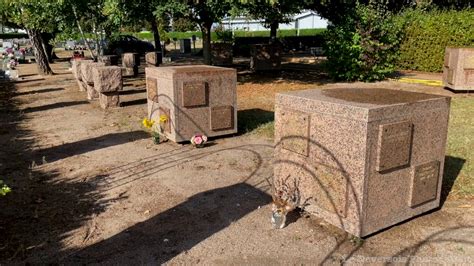 Découvrez le cimetière de l Aiguillon et le crématorium rénové de