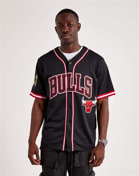 Pro Standard Chicago Bulls Mesh Button Down Jersey Dtlr