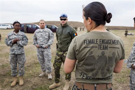 Female Engagement Teams In The Marine Corps