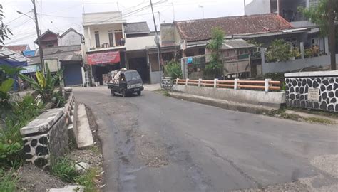 Kualitas Aspal Buruk Sepekan Diperbaiki Jalan Caringin Cibadak