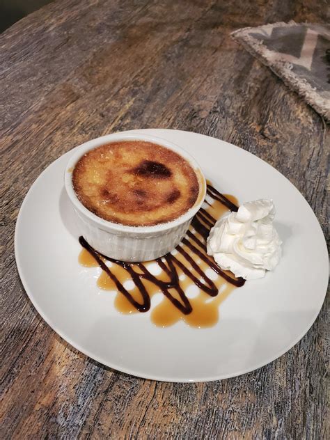 First time making crème brûlée! : r/dessert