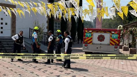 La Jornada Querétaro estalla pirotecnia almacenada en sacristía de