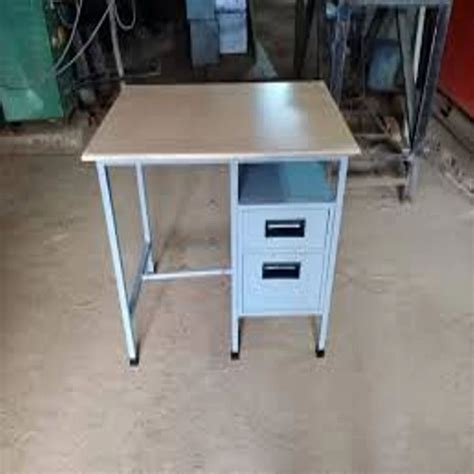 Engineered Wood Rectangular Steel Office Table At Rs 2850 In Chennai