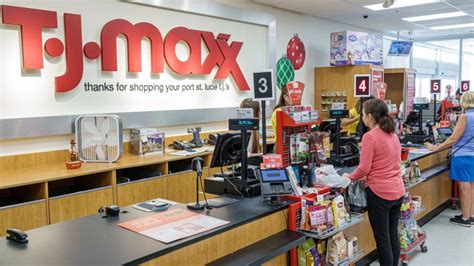 Tj Maxx Hopes Customers Will ‘revenge Shop To Make Up For A Lost Year