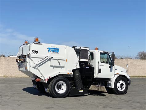 2010 International Tymco 600 BAH Air Street Sweeper for Sale