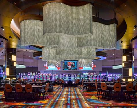 Gambling in Indiana | Bally's Evansville Casino & Hotel