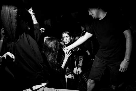 Песня дня: «Мразь» «Тоннельный синдром» | sad wave