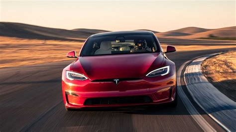 La Tesla Model S Plaid Fait Le Km H En Seconde