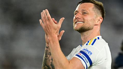 Liam Cooper Leeds United Captain Targets Fairytale Ending In Play