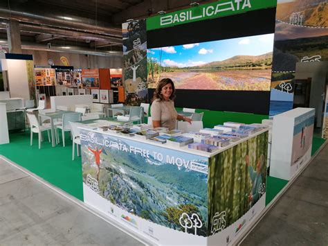 La Basilicata Al Salone Del Camper Di Parma Il Lucano Magazine Una