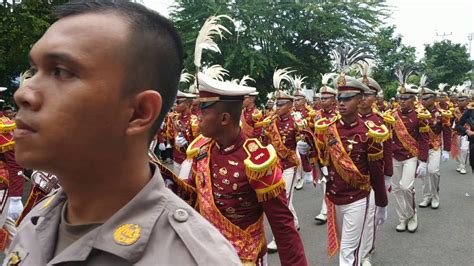 Marching Band Akpol Cendrawasih Di Pawai Pajang Jimat Pekalongan Youtube