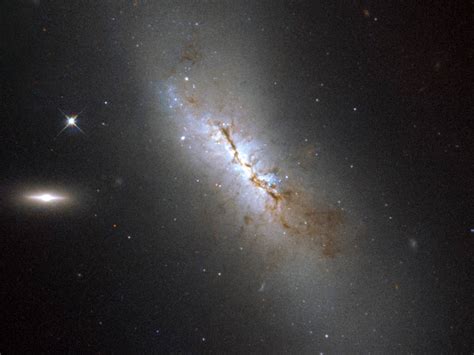 Hubble Presents Amazing New Image NGC 4424 Sci News