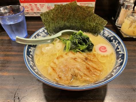 『濃厚豚骨ラーメン 塩』麺屋 武士道 本店のレビュー ラーメンデータベース