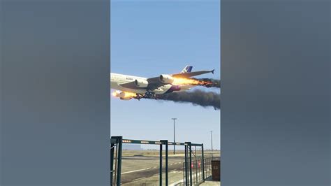 Airbus A380 Crashes Into Boeing 747 Makes Emergency Landing Youtube