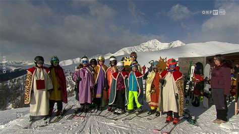 Sternsinger auf der Skipiste Südtirol Heute vom 04 01 2024 vom 04 01