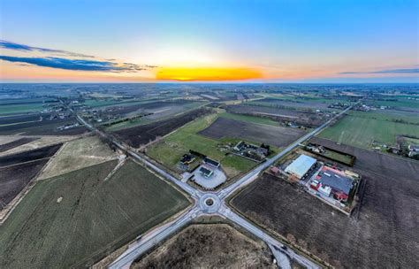 Centralny Port Komunikacyjny w szczerym polu a już zarabia Kolejny